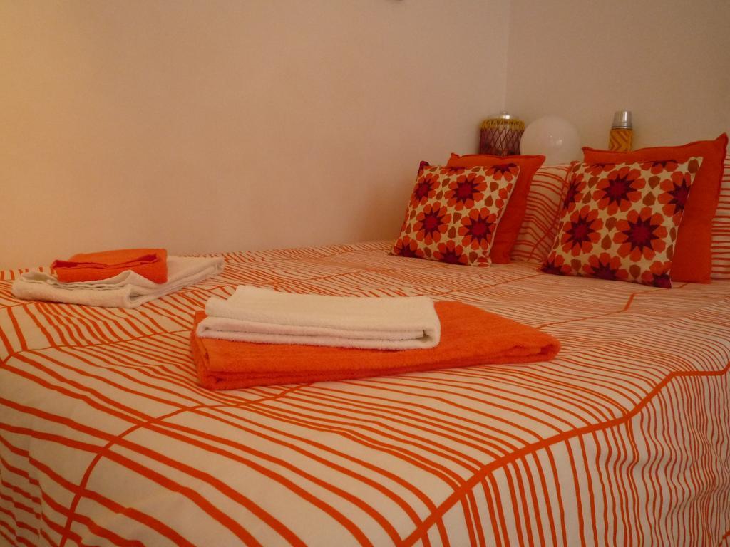 Ferienwohnung Casas Do Castelo Lissabon Exterior foto