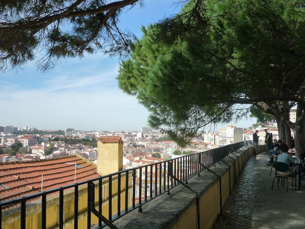 Ferienwohnung Casas Do Castelo Lisboa Exterior foto